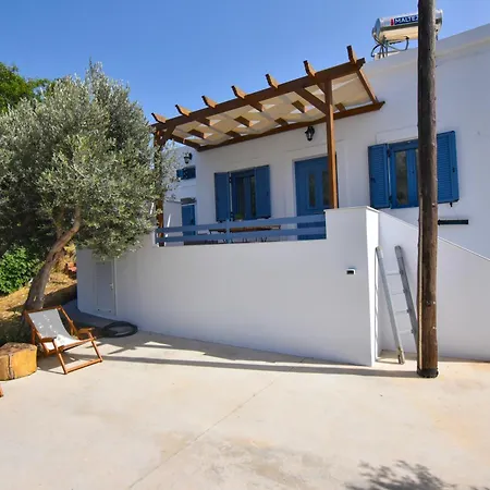 το σπιτάκι To Spitaki τhe Little House בית נופש