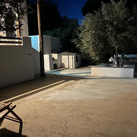 بيت للعطل το σπιτάκι To Spitaki τhe Little House