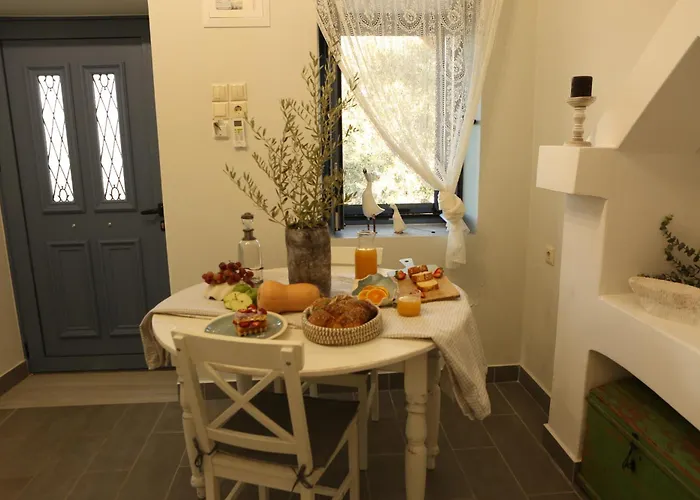Holiday home το σπιτάκι To Spitaki τhe Little House *