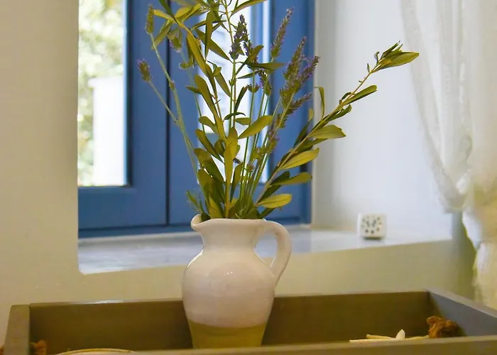 بيت للعطل το σπιτάκι To Spitaki τhe Little House *