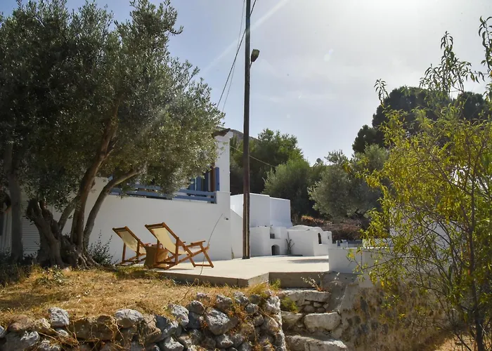 το σπιτάκι To Spitaki τhe Little House *