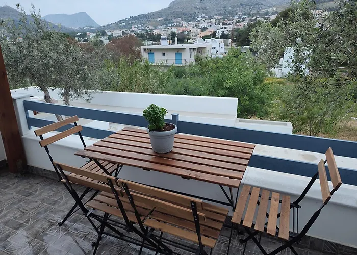 το σπιτάκι To Spitaki τhe Little House بيت للعطل *